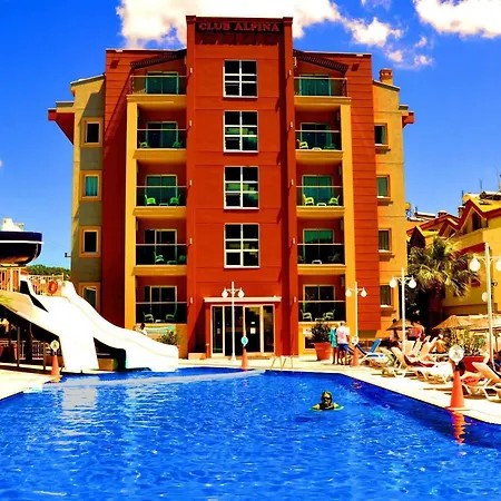 Resort Club Alpina 3*